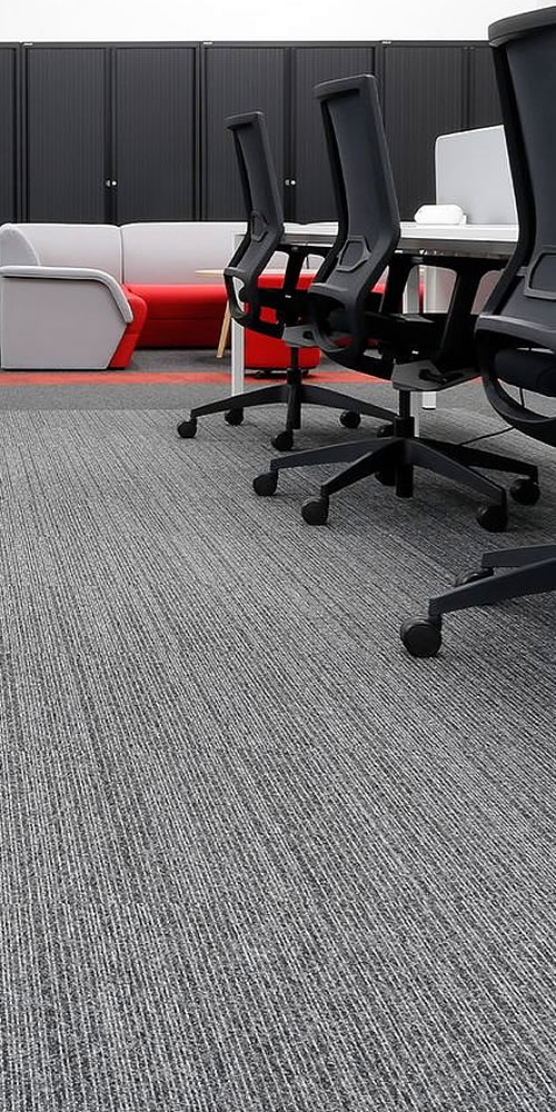 Alfombra gris oficina